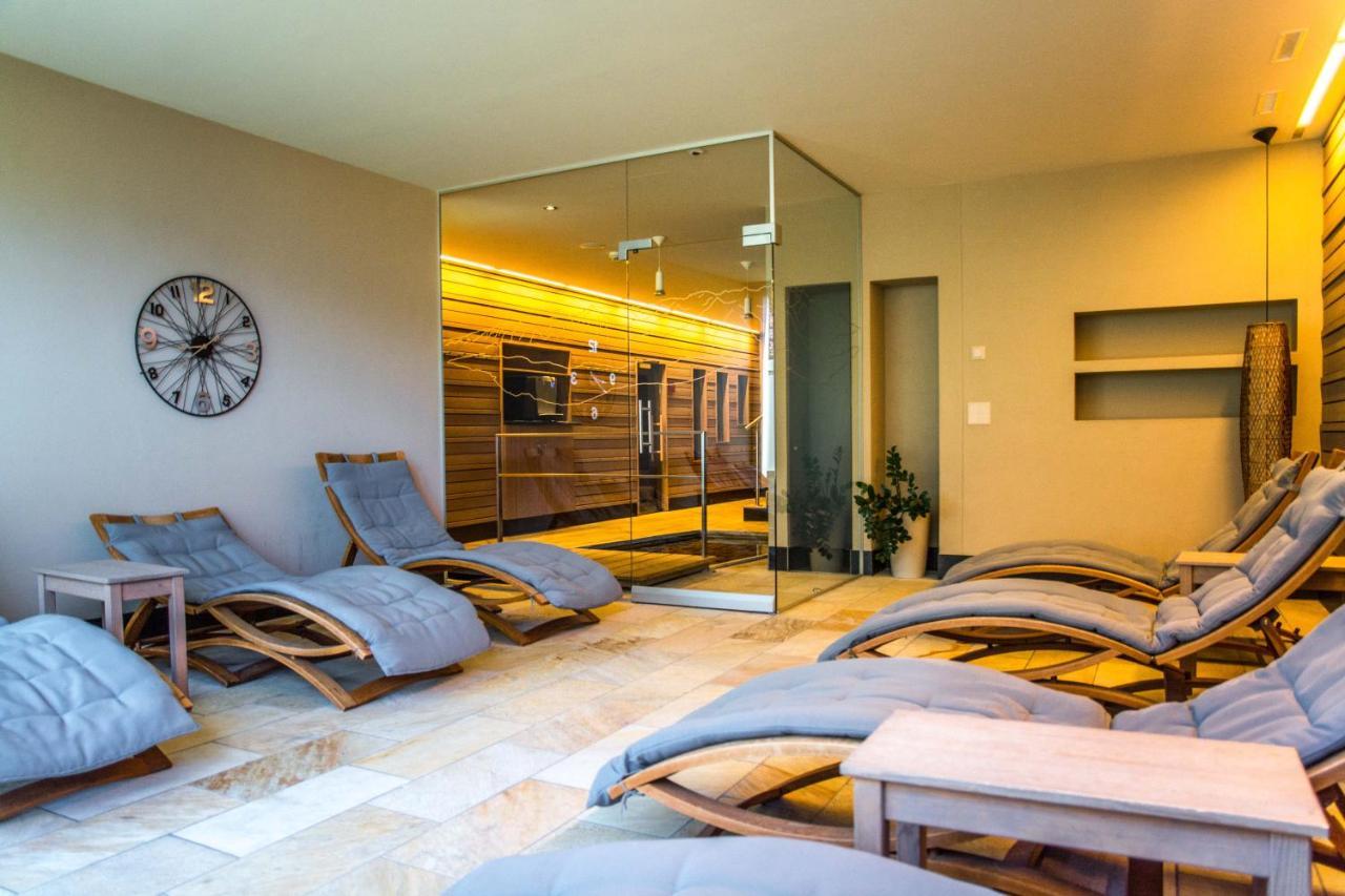 Apartment Alpenrose 2.5 Mit Mitbenutzung Spa & Wellness - Griwa Rent Ag Beatenberg Bagian luar foto